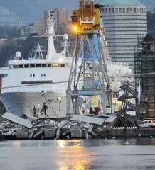 italy cargo ship crashes into genoa port, killing 7